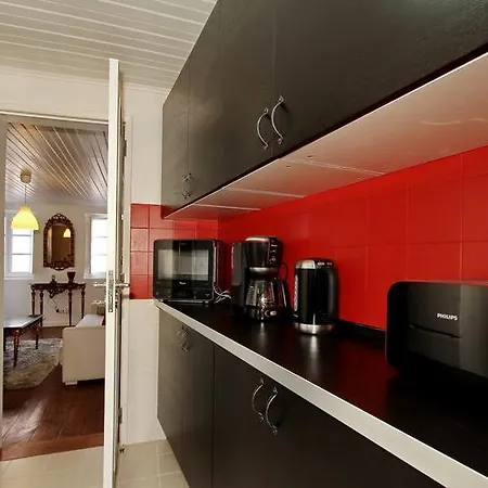 Duplex Castle Sao Jorge Appartamento Lisbona