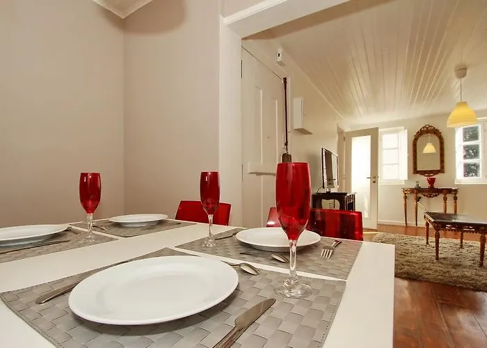 Duplex Lisbon Castle Sao Jorge