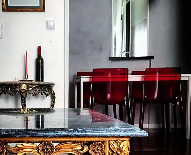 Duplex Lisbon Castle Sao Jorge Apartment