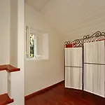 Duplex Castle Sao Jorge Апартаменты Лиссабон